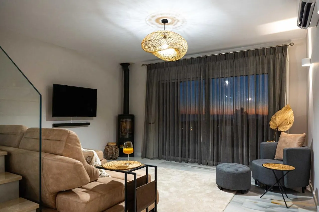 Magnificent Holiday Home In Calahonda Sitio de Calahonda